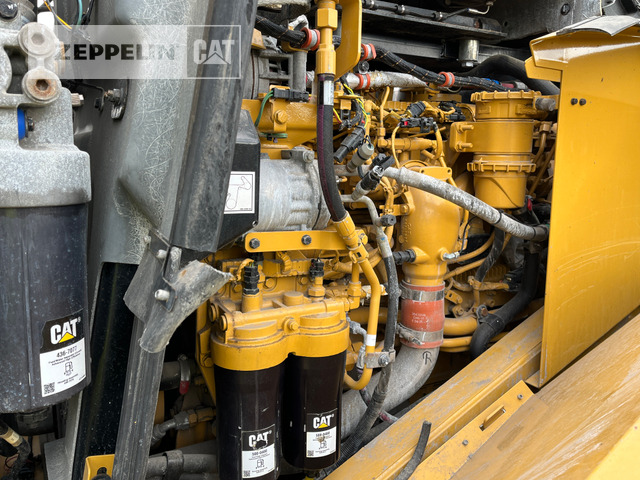 Wheel loader Cat 972M