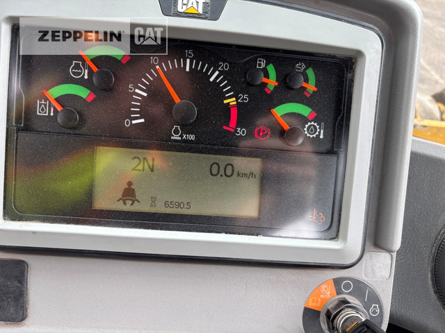 Wheel loader Cat 972M