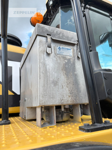 Wheel loader Cat 972MXE