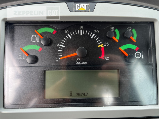 Wheel loader Cat 982M