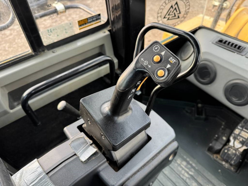 Wheel loader Cat 988K - German Machine / Quick Coupler