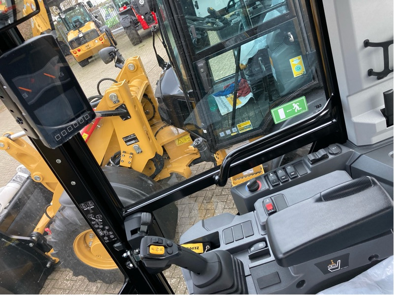 Wheel loader Caterpillar 906