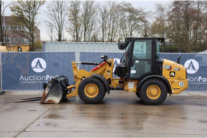 Wheel loader Caterpillar 906