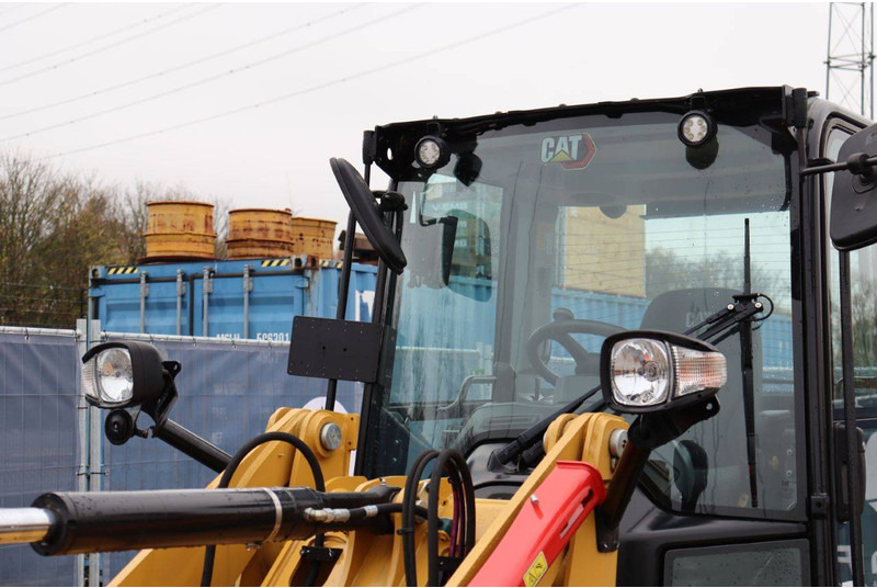 Wheel loader Caterpillar 906