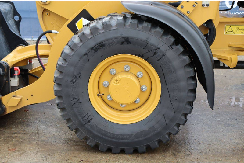 Wheel loader Caterpillar 906