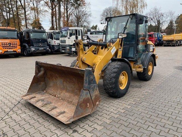 Wheel loader Caterpillar 906H