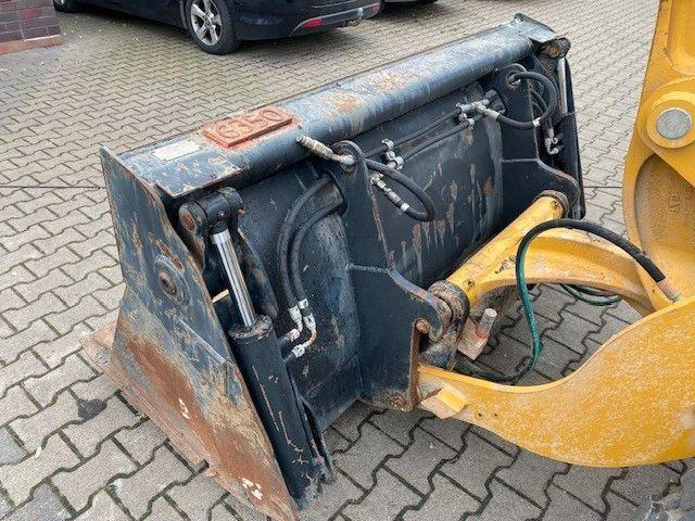 Wheel loader Caterpillar 906H