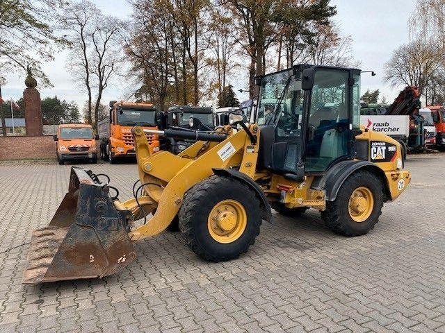 Wheel loader Caterpillar 906H