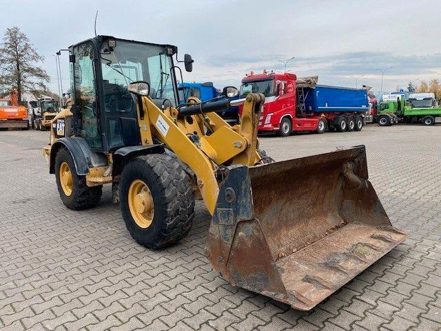 Wheel loader Caterpillar 906H