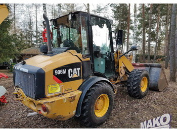 Wheel loader  Caterpillar 906M