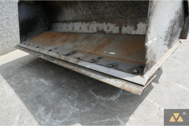 Wheel loader Caterpillar 906M