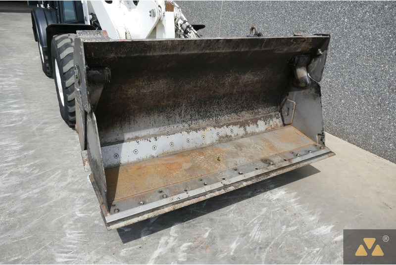 Wheel loader Caterpillar 906M