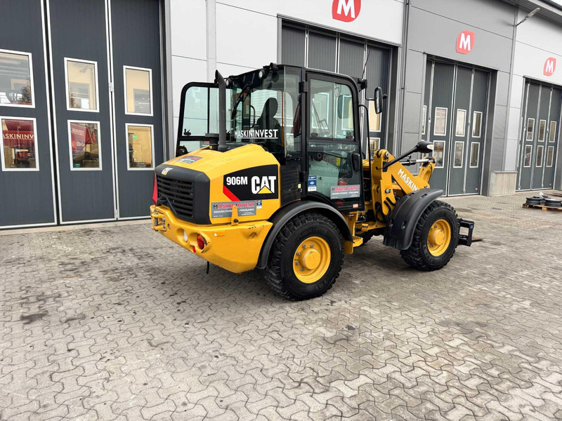 Wheel loader Caterpillar 906M Cat 906M