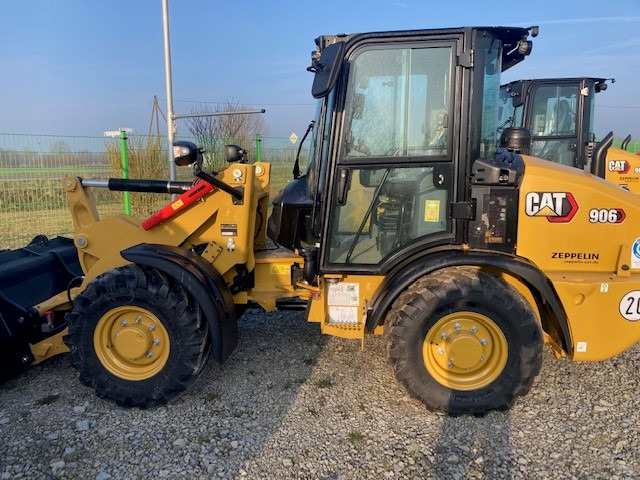 Wheel loader Caterpillar 906-14A