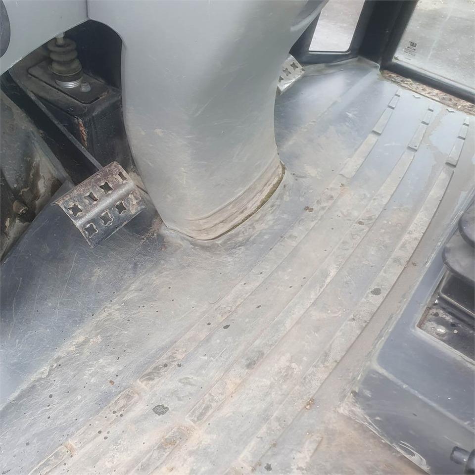 Wheel loader Caterpillar 906 H2