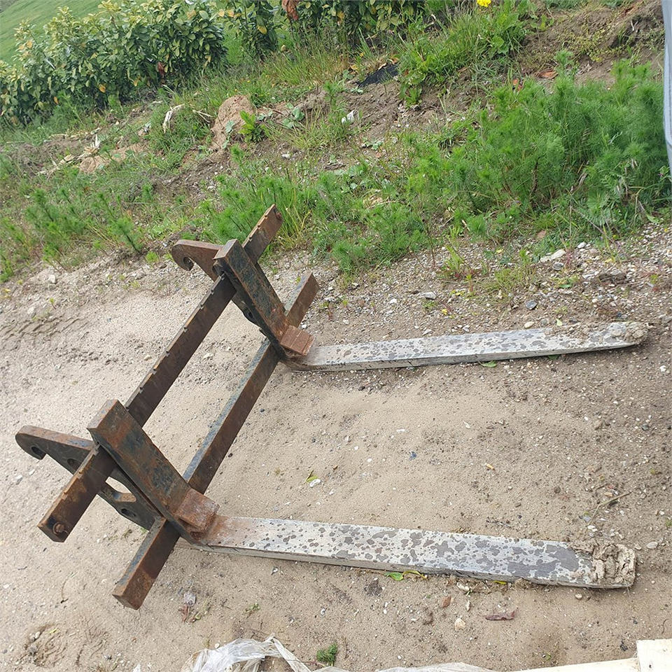 Wheel loader Caterpillar 906 H2