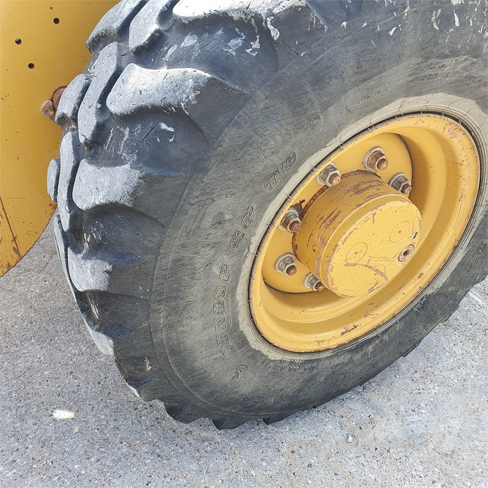 Wheel loader Caterpillar 906 H2