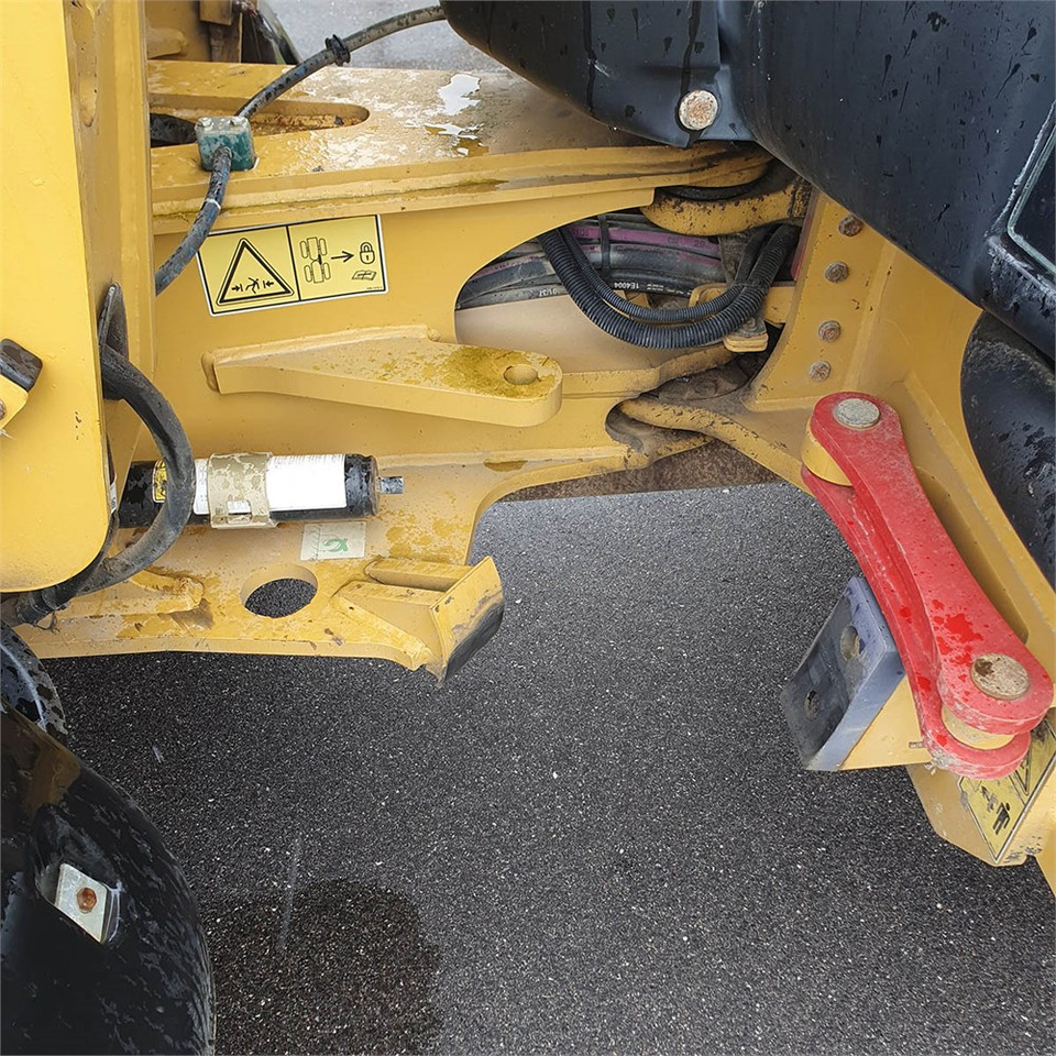 Wheel loader Caterpillar 906 H2