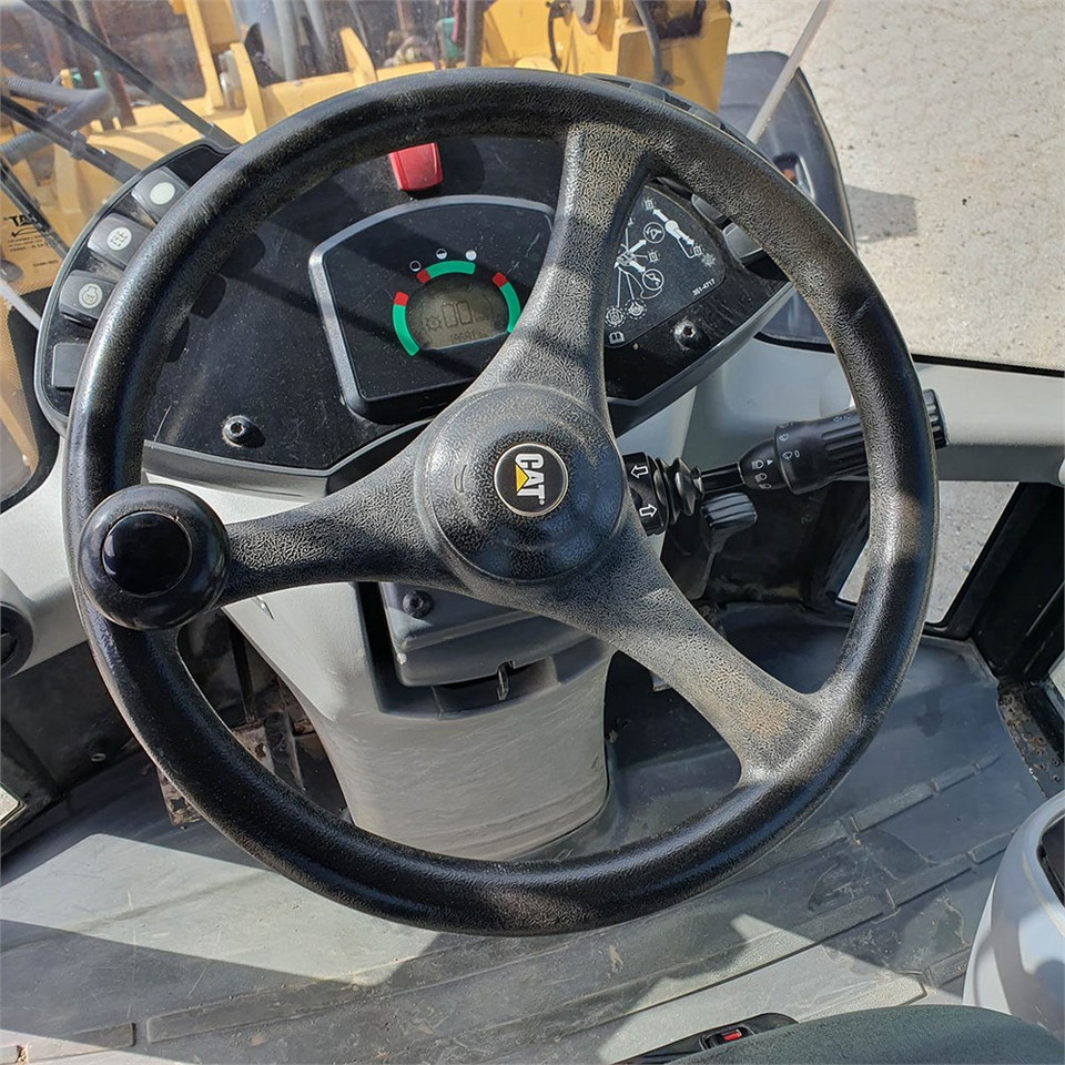 Wheel loader Caterpillar 906 H2