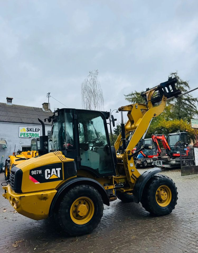 Wheel loader Caterpillar 907H