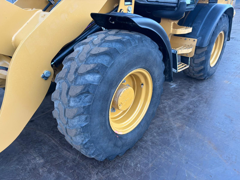 Wheel loader Caterpillar 908