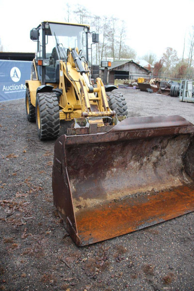 Wheel loader Caterpillar 908
