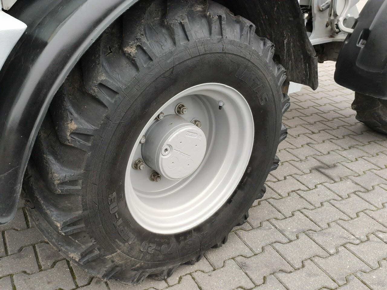 Wheel loader Caterpillar 908H
