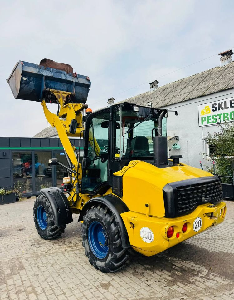 Wheel loader Caterpillar 908H