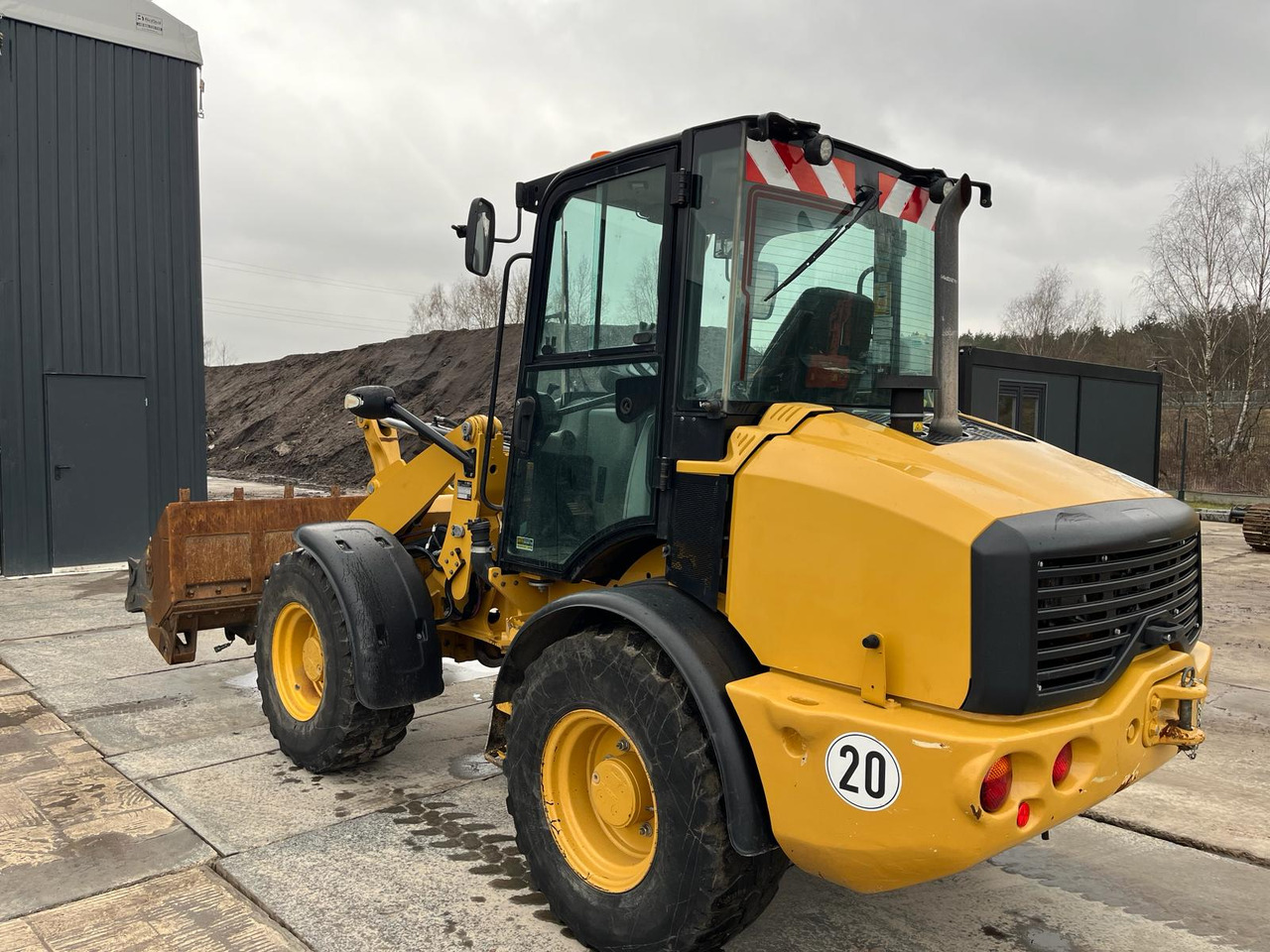 Wheel loader Caterpillar 908M