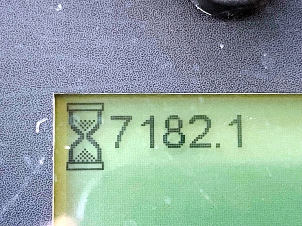 Wheel loader Caterpillar 908M (3893)