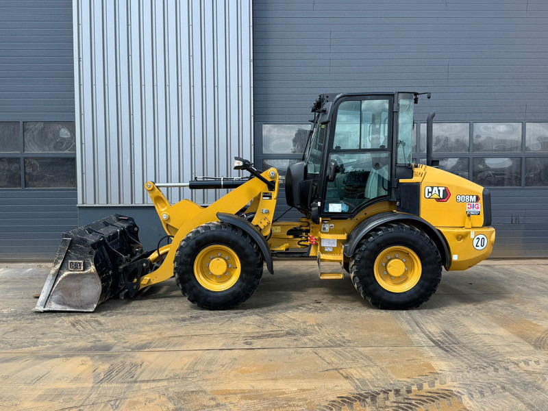 Wheel loader Caterpillar 908M CE + EPA
