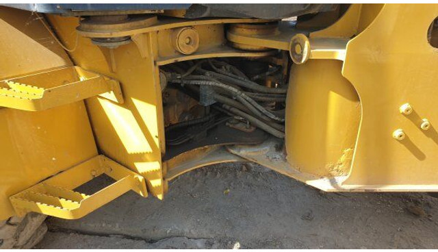 Wheel loader Caterpillar 908 (7t
