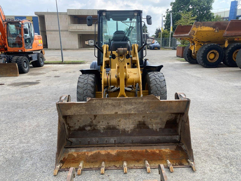 Wheel loader Caterpillar 908 H2 NVT