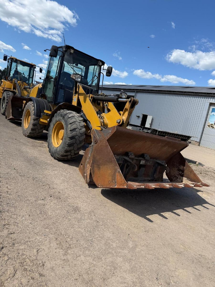 Wheel loader Caterpillar 908 H 2 mal verfügbar