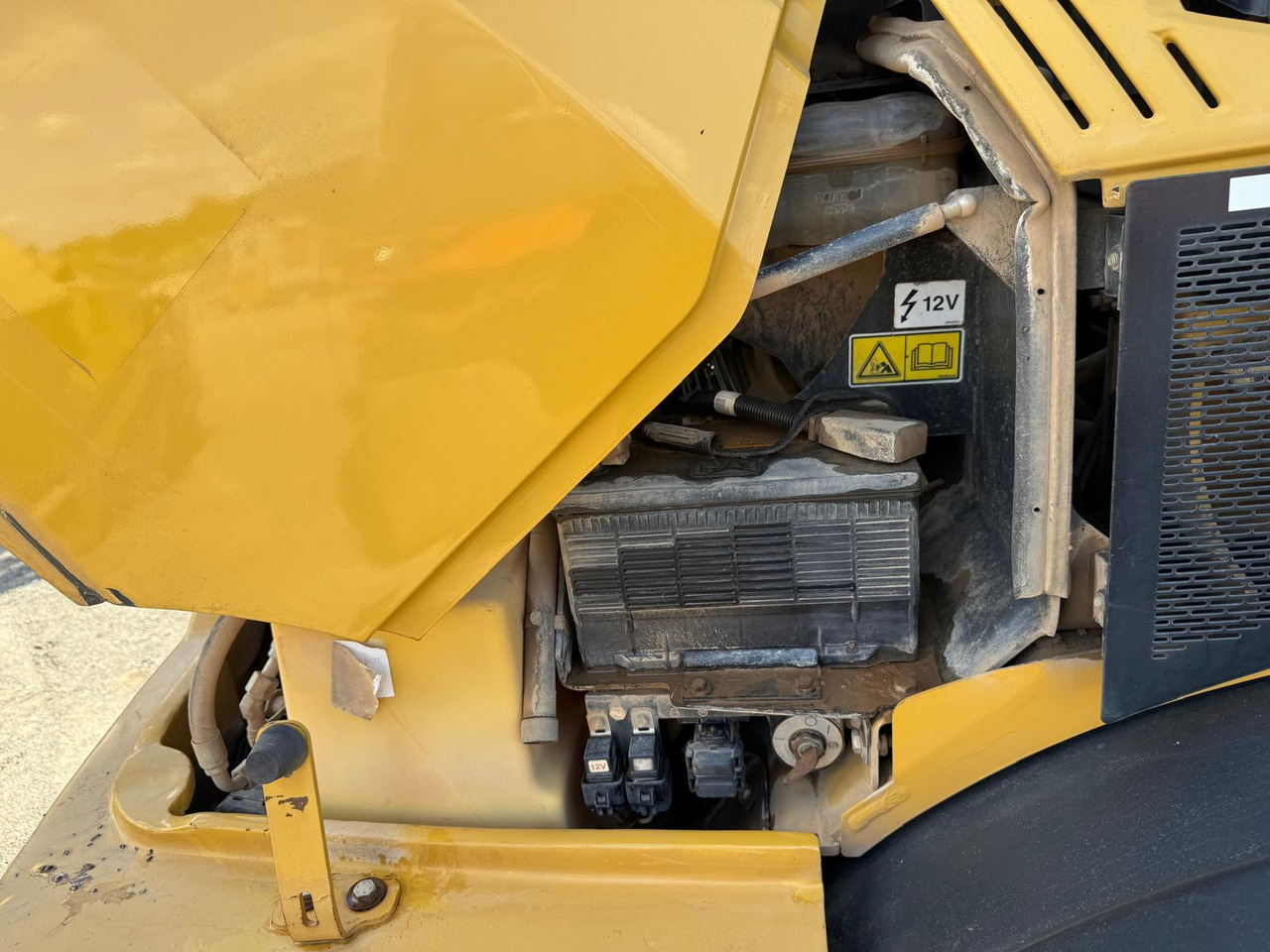 Wheel loader Caterpillar 908 H 2 mal verfügbar