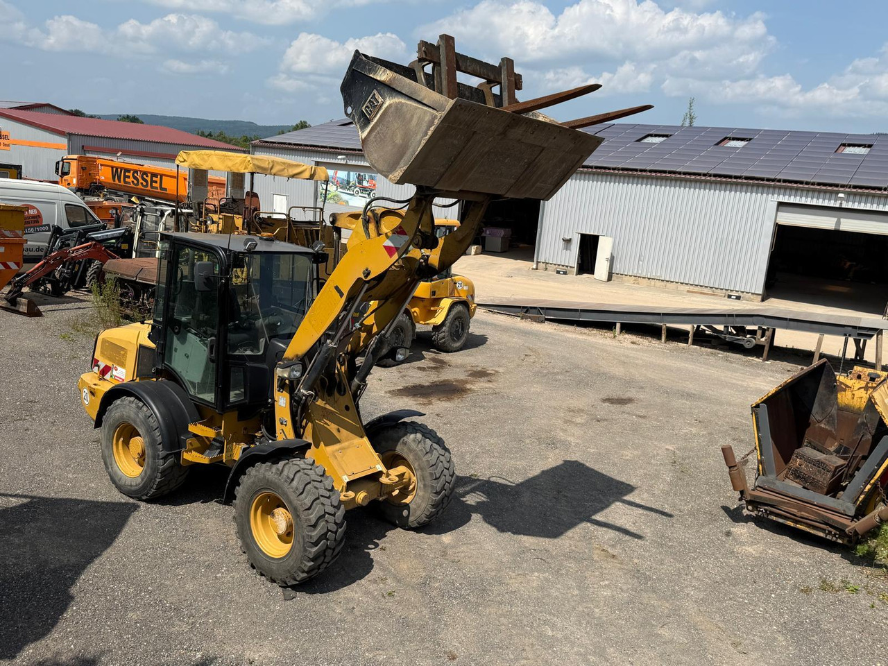 Wheel loader Caterpillar 908 H 2 units CAT908H