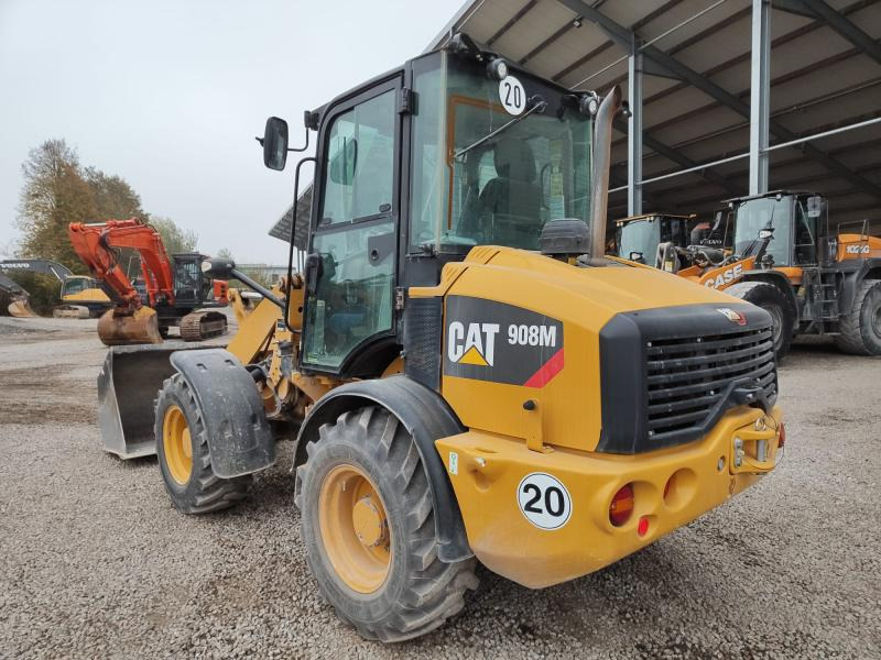 Wheel loader Caterpillar 908 M