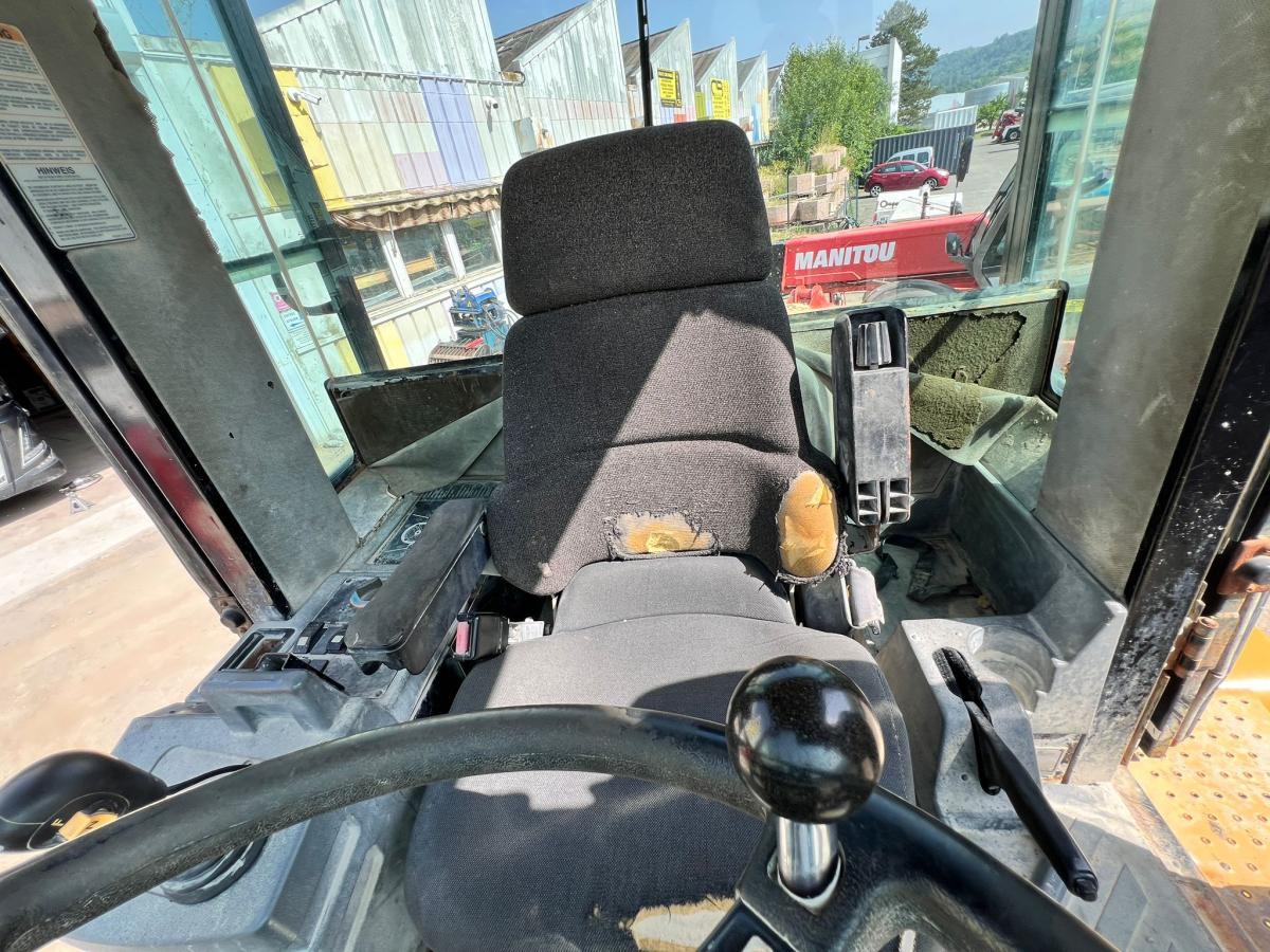 Wheel loader Caterpillar 914G CHARGEUSE A PNEUS 8T