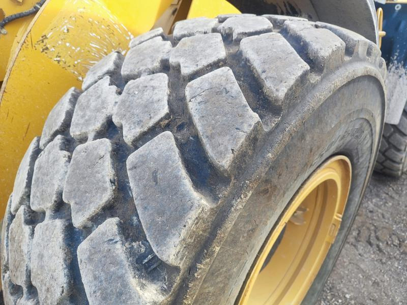 Wheel loader Caterpillar 914 K