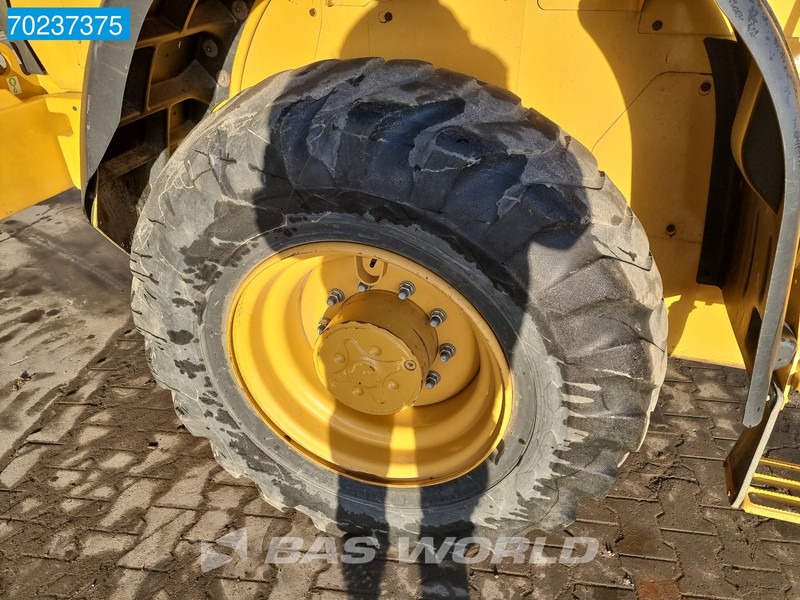 Wheel loader Caterpillar 918 M BUKCET + FORKS + A/C