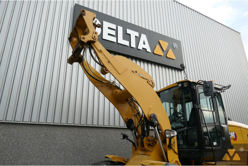 Wheel loader Caterpillar 926M