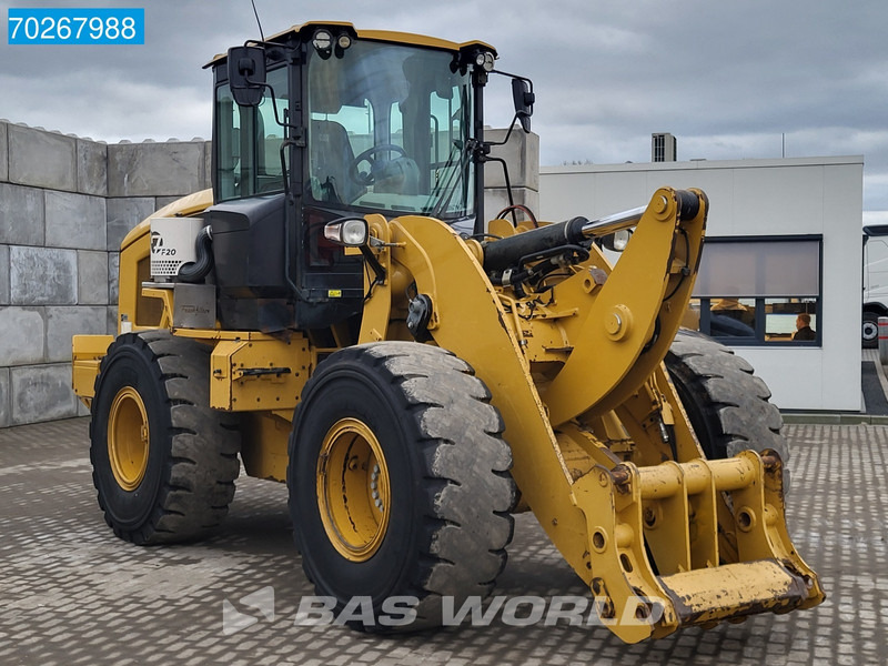 Wheel loader Caterpillar 930 M