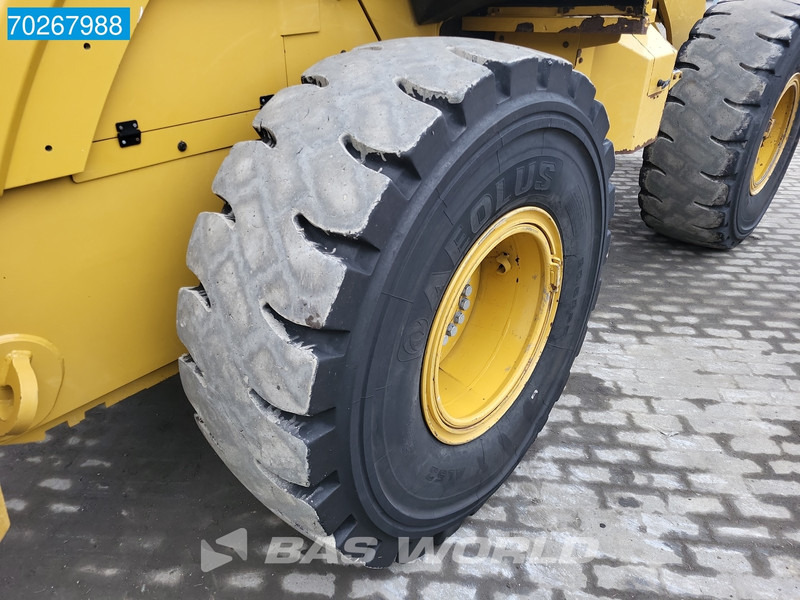 Wheel loader Caterpillar 930 M