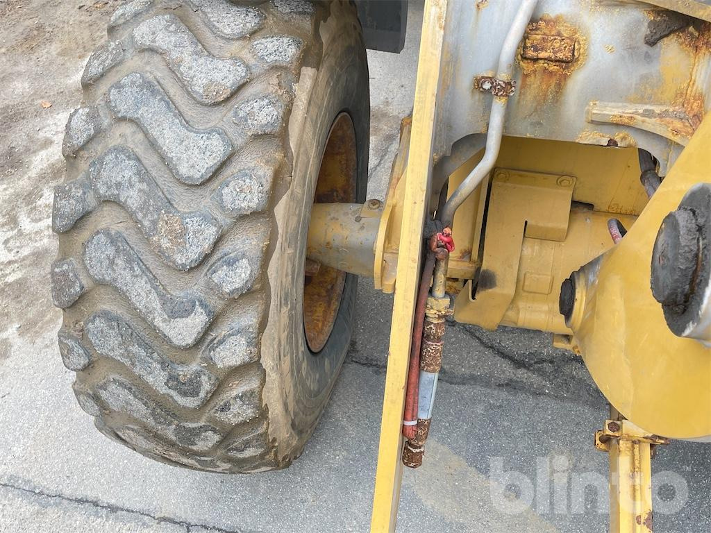 Wheel loader Caterpillar 930 M (2016)