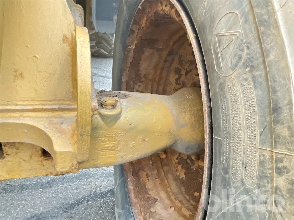 Wheel loader Caterpillar 930 M (2016)