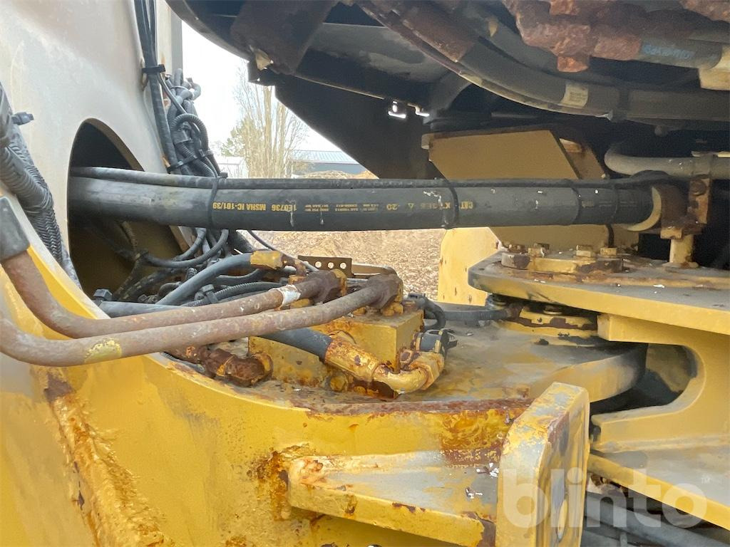 Wheel loader Caterpillar 930 M (2016)