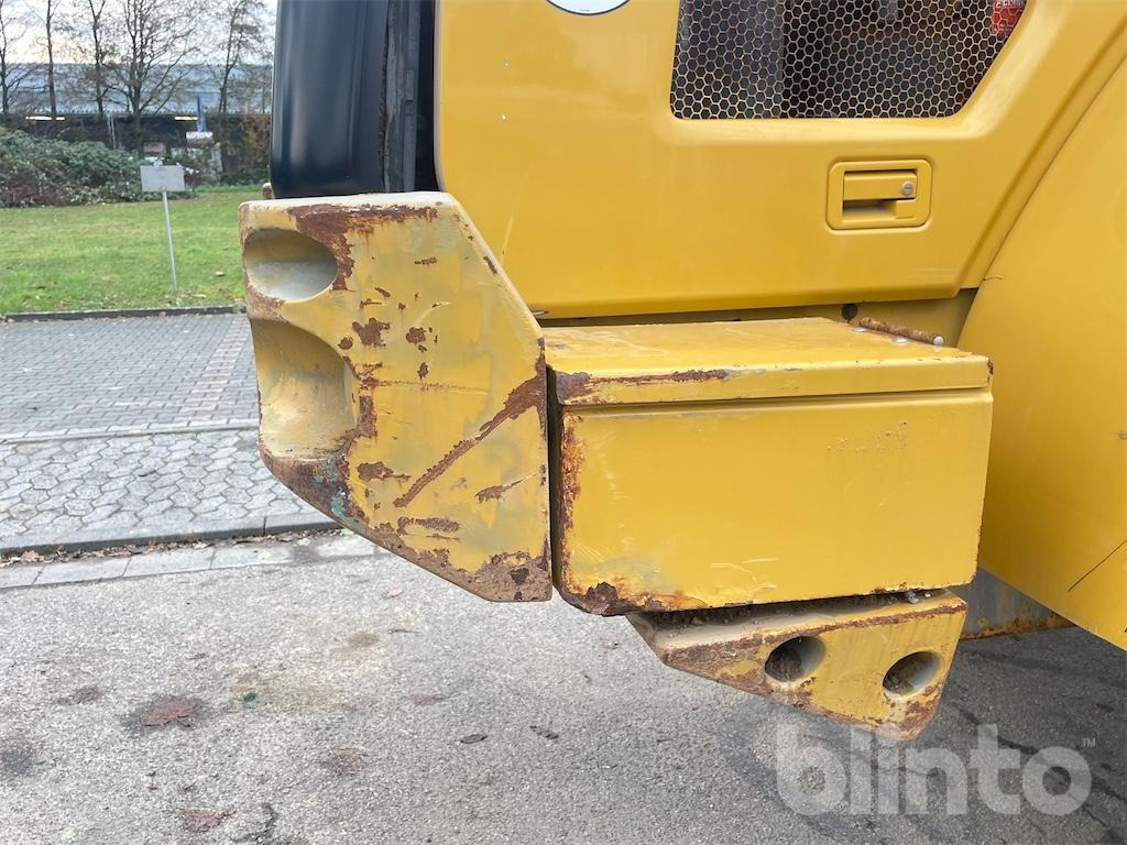 Wheel loader Caterpillar 930 M (2016)