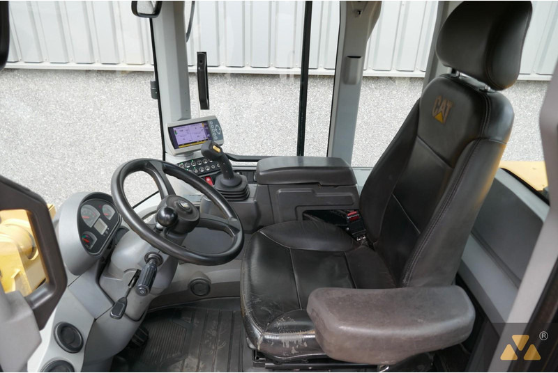 Wheel loader Caterpillar 938K