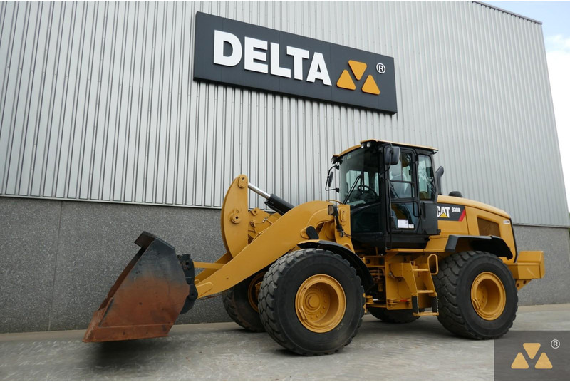 Wheel loader Caterpillar 938K