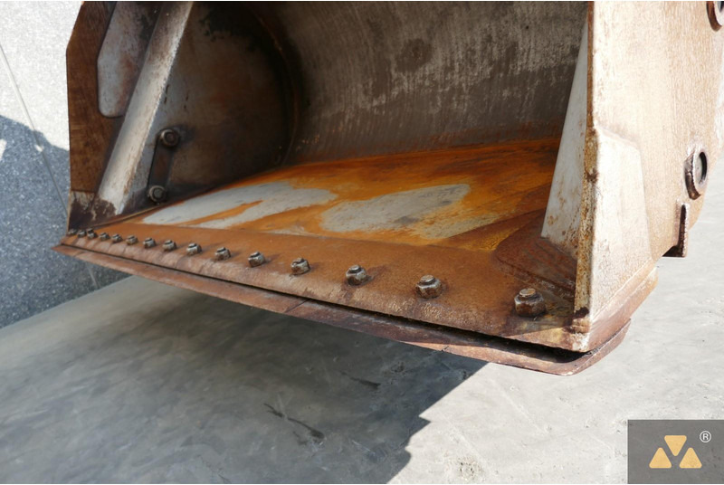 Wheel loader Caterpillar 938M